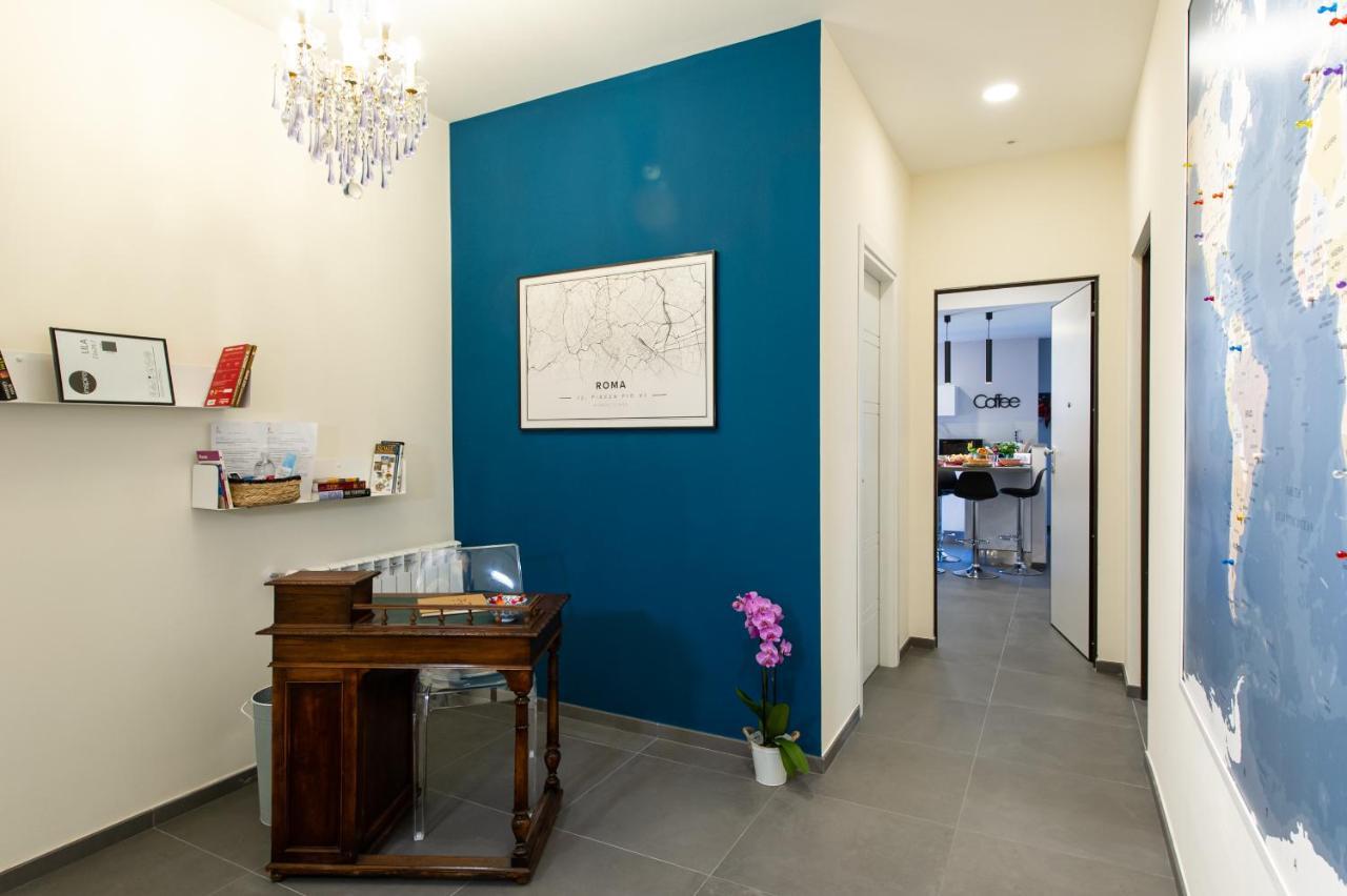 Clover - 13 Piazza Pio XI Рим Екстер'єр фото